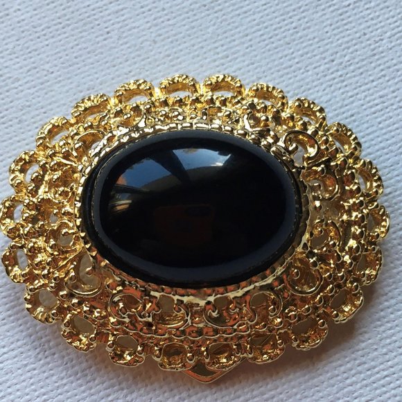 Vintage Park Lane Gold Tone Scarf Clip Black Stone Lucite Cabochon Oval - Picture 1 of 5